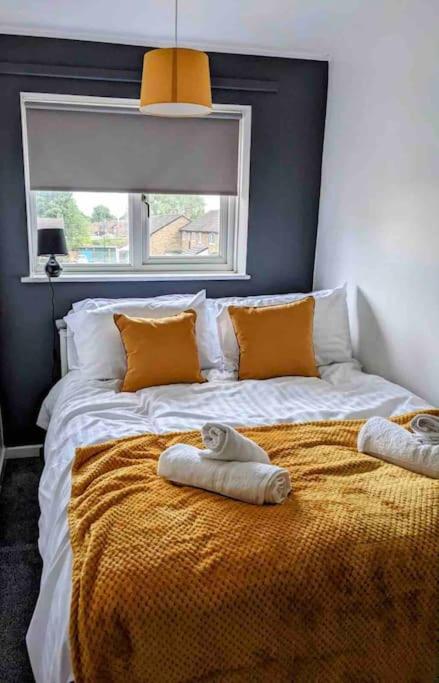 Hidden Gem !Stunning 3 Bedroom Home In Sheffield Handsworth Екстер'єр фото