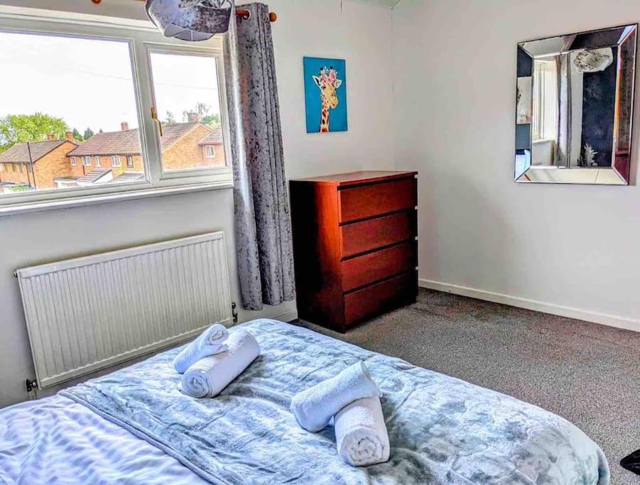 Hidden Gem !Stunning 3 Bedroom Home In Sheffield Handsworth Екстер'єр фото
